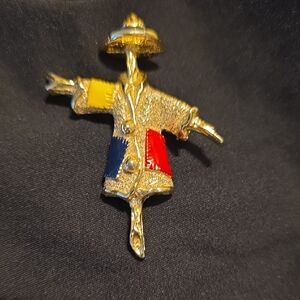 Sarah Coventry C 1969 SCARECROW BROOCH Vintage Colorful Enamel Coat Brooch